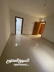  9 شقة تشطيب سوبر ديلوكس للبيع في بيتونيا