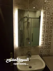  12 استوديو فاخر مفروش بتلاع العلي مطل عجامعة الاردنية مع ترس خارجي
