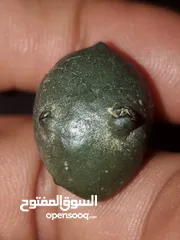 16 احجار يمنية