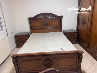  3 غرفة نوم مصريه "  تفصيل حفر رخام وشغل مرتب  بحاله ممتازه خشب بلوط