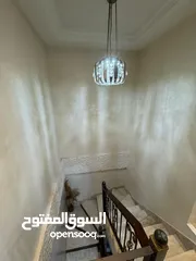  6 منزل دوبلكس طابقين للبيع حي عدن