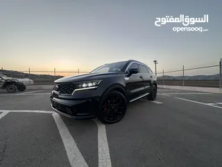  9 كايا سورينتو /2020 فل الفل  فتحة سقف بانوراما  2x4 ///200Hp  ديزل  2200cc  فل الفل مسكر بلاك