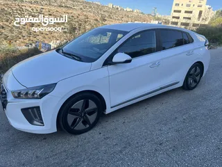  1 هيونداي ايونيك 2022