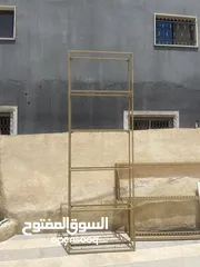  5 سده مع رفوف