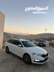 1 سكودا اوكتافيا بوية شركة