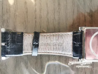  4 ساعة بوس مستعملة للبيع