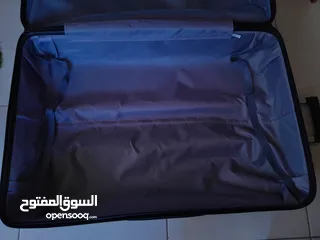  10 حقيبة سفر فخمة جديدة لون اسود حجم كبير