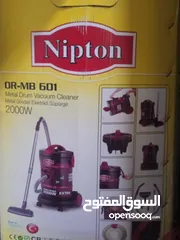  1 مكنسة كهربائية بحال جديد