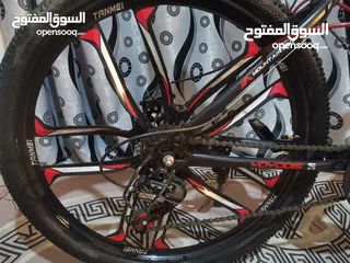  6 دراجة هوائية جنط 26 للبيع (استعمال شهر) بسعر مغري