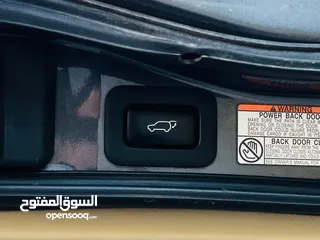  15 تويوتا لاند كروزر 2016 VXR