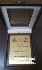 19 كؤوس وميداليات رياضية لكل أنواع الرياضة ذهبيه فضيه برونزيه معدن وبلاستيك وجوائز تذكارية