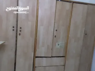  1 خزانه مستعملة للبيع