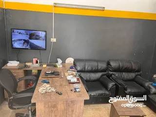  2 محل دراي كلين للايجار