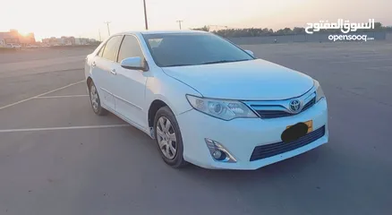  2 camry 2015 model  mulkiya one years