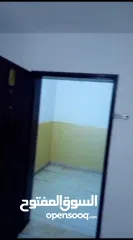  1 شقه للايجار موقع مميز ومطل بأجمل المناطق جميع الخدمات بسعر مناسب جداً بأرقى منطقة في ام الشرايط