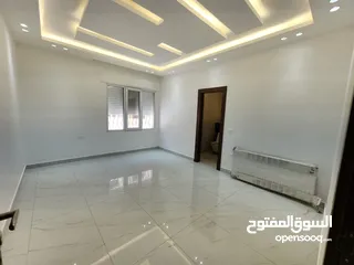  13 شقة فارغة للبيع في خلدا - ref: 14593