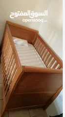  1 سرير تخت حديثي ولادة وأطفال مذركير استخدام بسيط جدا بسعر مغري