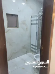 13 شقه تسويه 180م مع حديقه 120متر