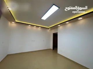  4 روف سكني للبيع