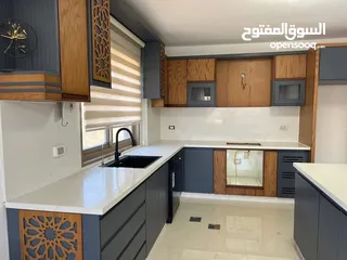  2 شقه فارغة للايجار في البيره قرب شا رع القدس