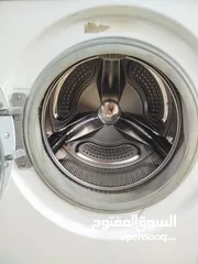  2 غسالة بينكون ايطالية 7 كيلو
