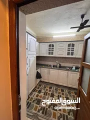  5 بيت للبيع 70م واجهه5وربع باليرموك حي الداخليه
