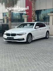  2 BMW 520I 2018