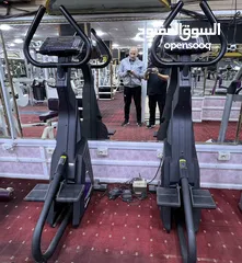  3 نادي رياضي للبيع او اجهزه بالكامل