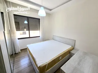  4 شميساني شقة فخمة مفروشة للإيجار السنوي 3 نوم طابق ثاني