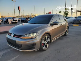  2 فولكسفاغن جولف GTI موديل 2016 خليجي