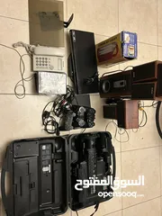  1 مجموعة الكترونيات مستعملة للبيع و جميعهم بحال الجديد من سماعات و مسرح منزلي و كاميرا و غيرها