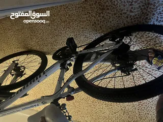  4 بسكليت 26 للبيع
