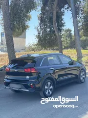  6 دفعه تبدآ 3000(قابل للبدل ) كيا نيرو 2020 اسود وارد كوري جمرك جديد فحص كامل نص فل