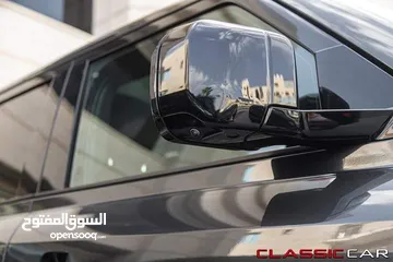  24 Land Rover Defender 2023 Plug in hybrid Black Package   عداد صفر  Zero Mileage  اللون : فيراني