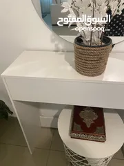  2 اغراض متنوعة للبيت واحذية
