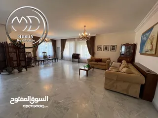  1 شقة فارغة للايجار جبل عمان طابق أول مساحة 250م 4 نوم اطلالة جميلة