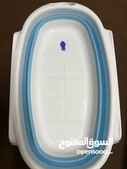  18 مستلزمات اطفال بحال الجديد بانيو استحمام ، كارسيت، كوت ، هزاز مع موسيقى