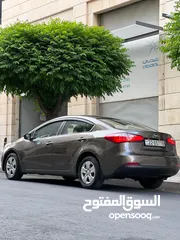 2 كيا سيراتو 2015