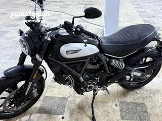  1 DUCATI SCRAMBLE 800