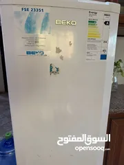  1 فريزر لا البيع مستعمل  السعر 50
