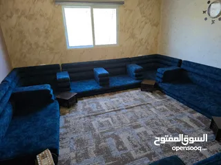  3 غرفة جلوس فراش عربي  وبرادي وسجاد للبيع اربد الحصن