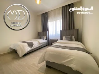 17 شقة مفروشة فاخرة للايجار في أجمل مواقع الجاردنز تشطيبات وديكورات فندقية اطلالة جميلة