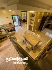  19 شاليه مميز للبيع