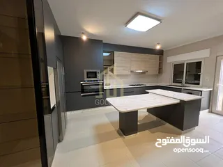  1 شقة طابقية 364م سوبر ديلوكس في أجمل مناطق الكرسي/ ref 1702