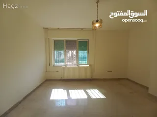  7 شقة غير مفروشة للإيجار 550م2 ( Property 17530 ) سنوي فقط