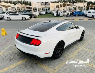  5 FORD MUSTANG GT