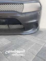  2 بنفر تشارجر SRT مع الكشافات