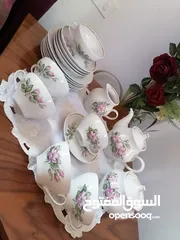  4 أطقم قديمه