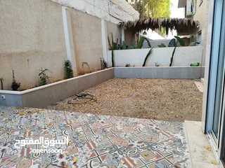  21 شقة جديدة مفروشة مع حديقة للإيجار – عين منجد  شارع إسكان المهندسين