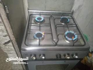  3 غاز اربع عيون لون سلفر نوع يونيفرسال ابحالة الوكاله انضيف ناره ميه ميه غاز اربع عيون لون سلفر نوع يو